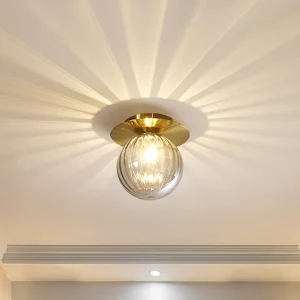 GlobeFlush - Gouden Afwerking Spoelmontage Plafondlamp met Gerookt Waterglas